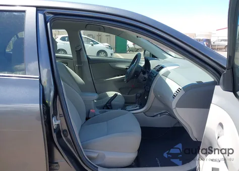 2010 Toyota Corolla Le z USA, uszkodzony, nr VIN 2T1BU4EE3AC510603